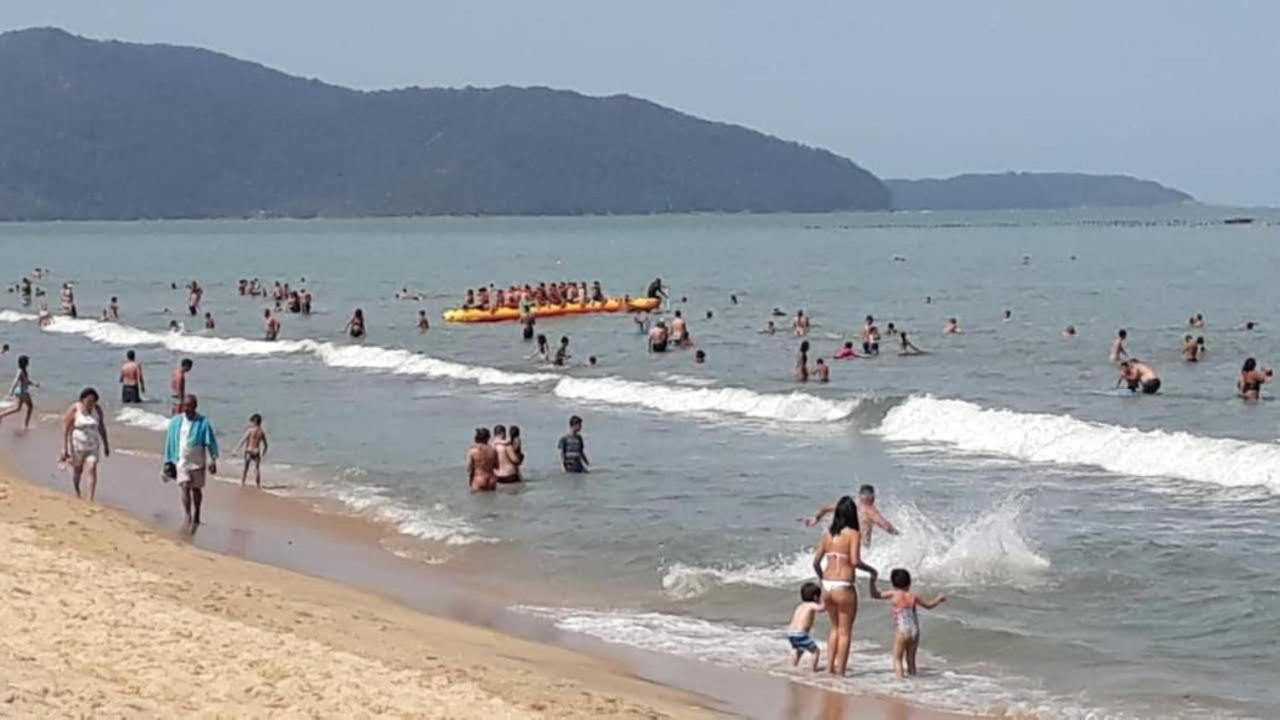 Alugo Apartamento Na Praia Cocanha Caraguatatuba Εξωτερικό φωτογραφία